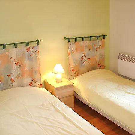 Maison De Charme Avec Piscine Et Jardin A