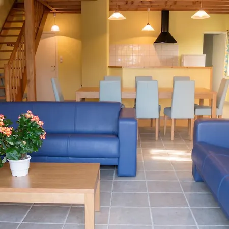 Maison De 5 Avec Piscine Partagee Jardin Amenage Et Wifi A Vincent La Chatre Hébergement de vacances