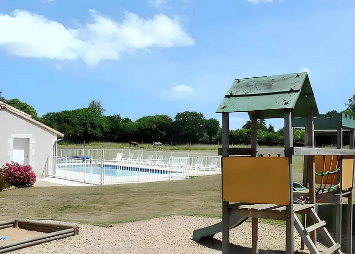 펜션 Maison De Charme Avec Piscine Et Jardin A *